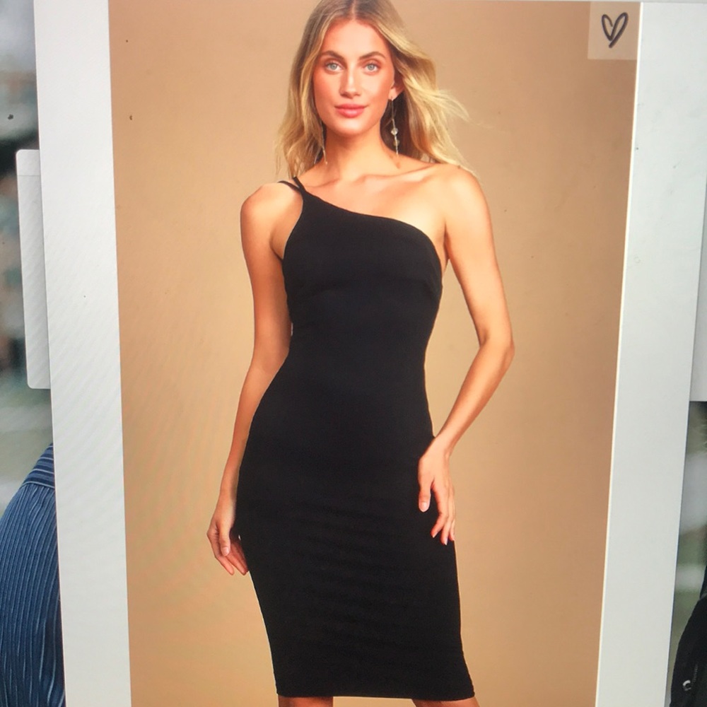 NWT Lulu’s You Wish One Shoulder Dress